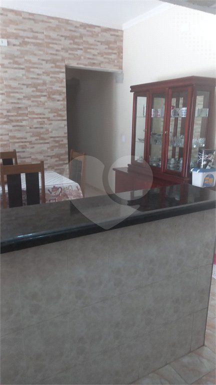 Casa à venda com 5 quartos, sendo 2 suítes, em Jardim Santa Clara, Guarulhos, SP
