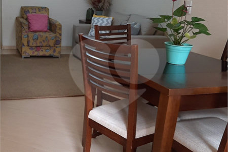 Apartamento à venda com 2 quartos em Moema, São Paulo, SP