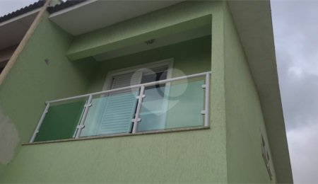Casa à venda com 2 suítes,  em Cidade Nova Arujá, Arujá, SP