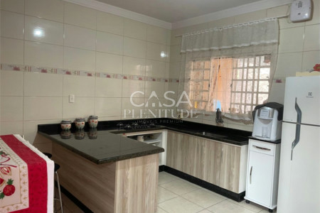 Sobrado à venda com 2 quartos em Vila Eros, Sorocaba, SP