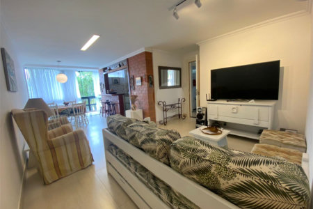 Casa em condomínio à venda com 2 quartos, sendo 1 suíte,  no Centro (mangue), Armação dos Búzios, RJ