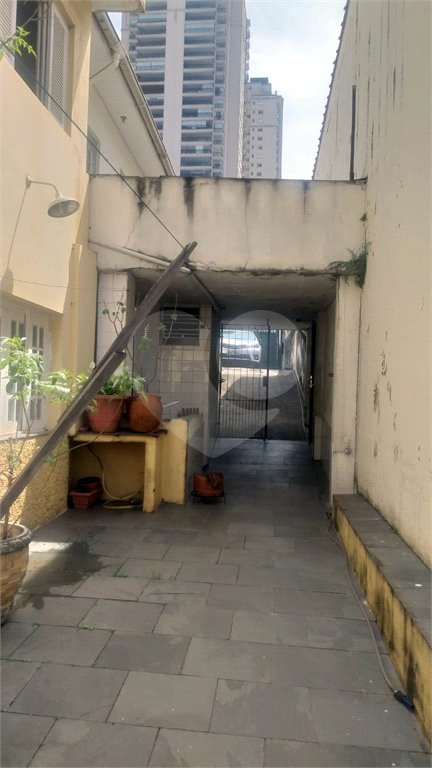 Casa à venda com 7 quartos em Santana, São Paulo, SP