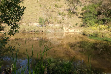 Sítio à venda com 3 quartos em Bairro do Cambará, São Roque, SP