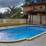 Casa para alugar com 3 quartos, sendo 1 suíte, em Vila Petrópolis, Atibaia, SP