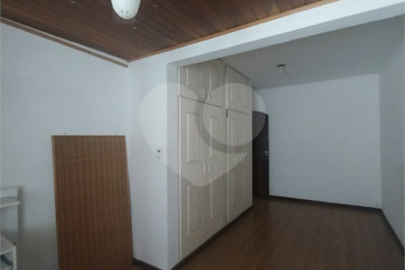 Casa à venda com 4 quartos, sendo 1 suíte, em Campo Grande, Rio de Janeiro, RJ