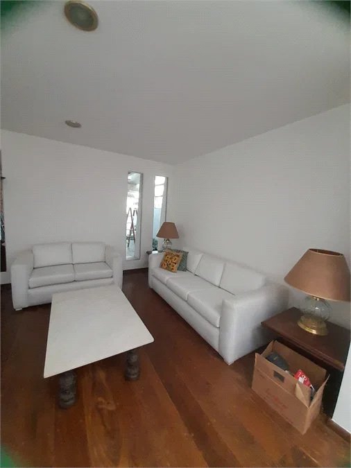 Casa para alugar com 3 quartos, sendo 1 suíte,  em Vila Sônia, São Paulo, SP