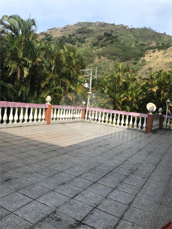 Casa à venda com 4 quartos, sendo 1 suíte, em Senador Vasconcelos, Rio de Janeiro, RJ