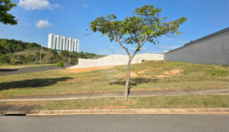 Terreno à venda no condomínio Saint Patrick, Sorocaba - SP