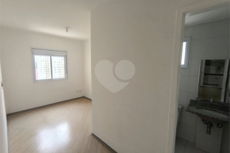 Apartamento à venda com 3 quartos, sendo 1 suíte,  em Tucuruvi, São Paulo, SP