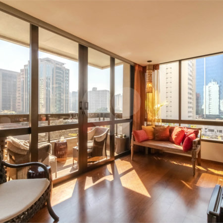 Apartamento à venda com 3 suítes em Itaim Bibi, São Paulo, SP
