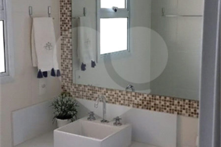 Apartamento à venda com 3 quartos, sendo 1 suíte,  em Parque Santana, Mogi das Cruzes, SP
