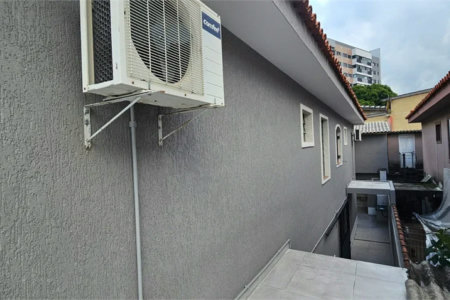 Sobrado à venda com 3 quartos, sendo 2 suítes, em Ferreira, São Paulo, SP