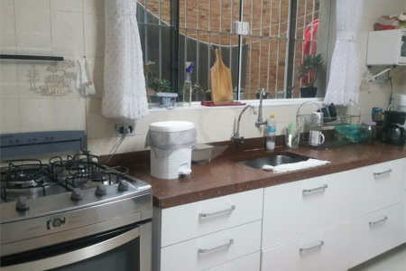 Sobrado à venda com 3 quartos, sendo 1 suíte,  em Parque Vitória, São Paulo, SP
