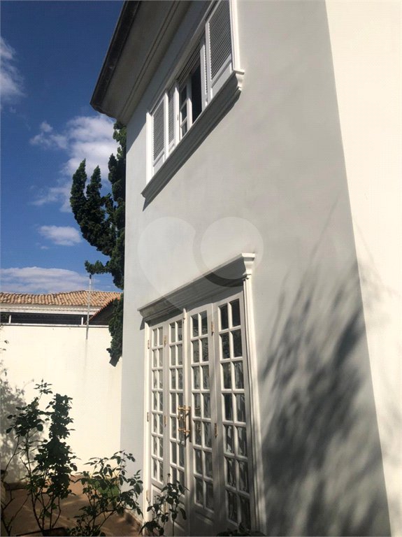 Casa à venda com 4 suítes em Caxingui, São Paulo, SP