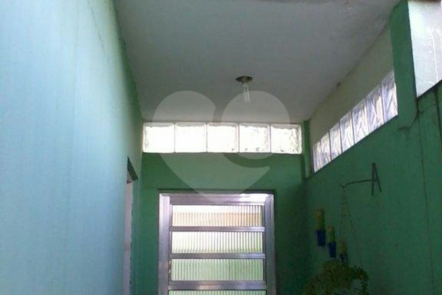 Sobrado à venda com 3 quartos, sendo 1 suíte, em Vila Galvão, Guarulhos, SP