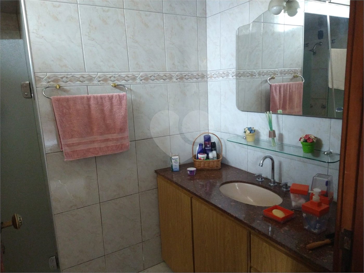 Casa à venda com 3 quartos, sendo 1 suíte, em Chácara São João, São Carlos, SP