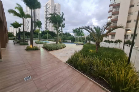 Apartamento à venda com 3 quartos, sendo 1 suíte, em Vila Anastácio, São Paulo, SP