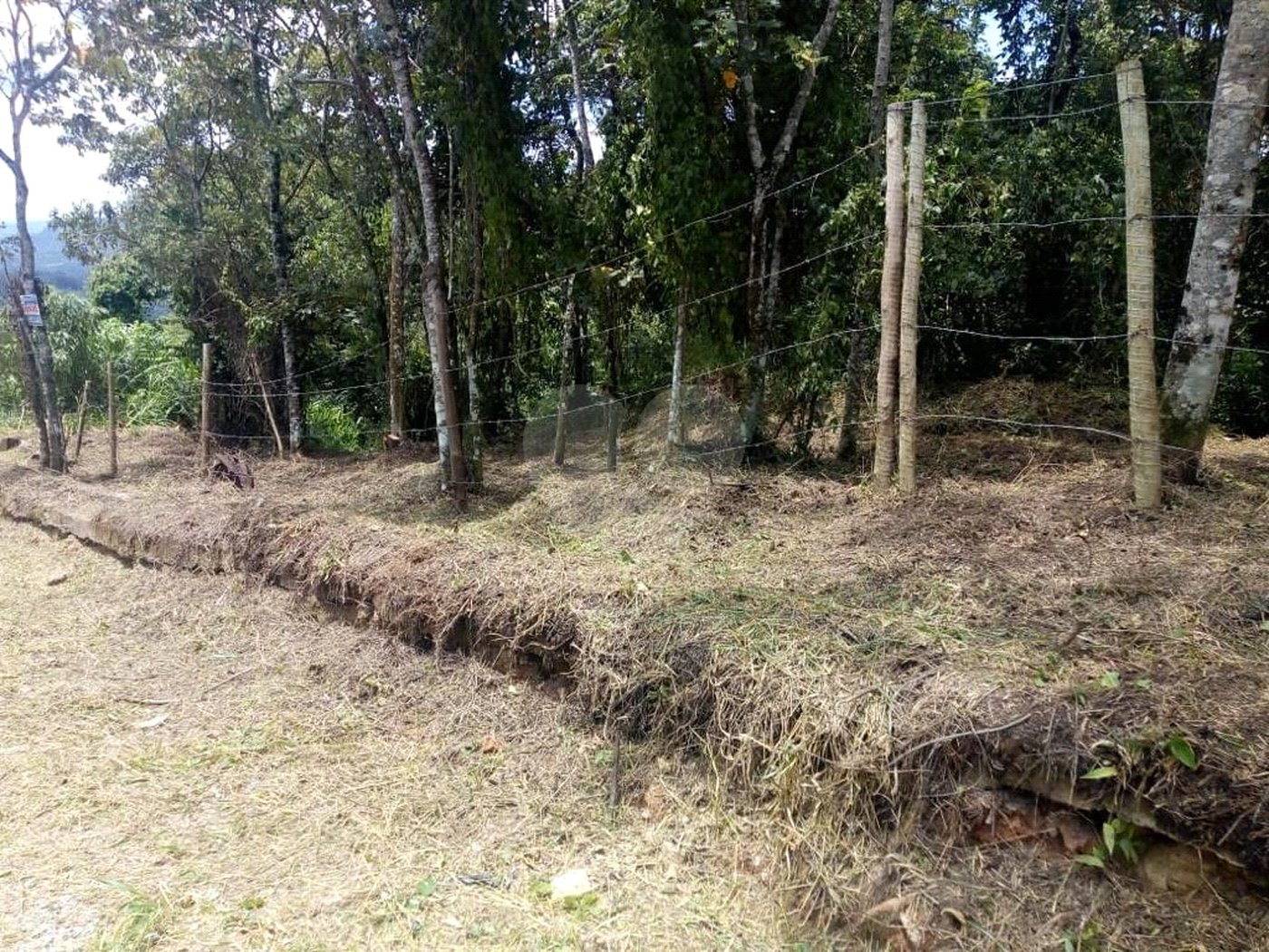 Terreno à venda no condomínio Sausalito, Mairiporã - SP