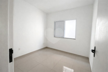 Casa à venda com 3 quartos, sendo 1 suíte,  no condomínio Bella Vista, Sorocaba - SP