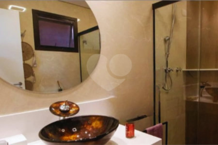 Apartamento à venda com 2 suítes em Jardim Londrina, São Paulo, SP