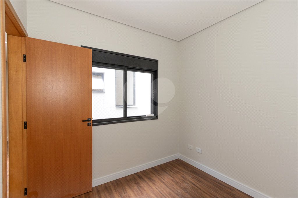 Sobrado à venda com 3 quartos, sendo 1 suíte, em Vila Gumercindo, São Paulo, SP
