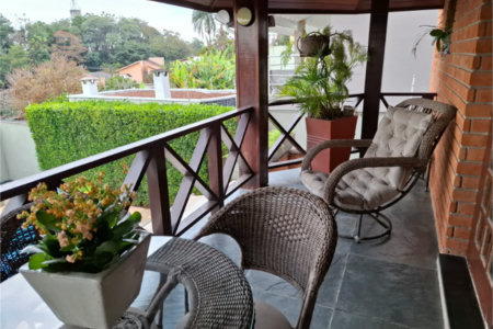 Sobrado à venda com 4 quartos, sendo 2 suítes, em Jardim Leonor, São Paulo, SP
