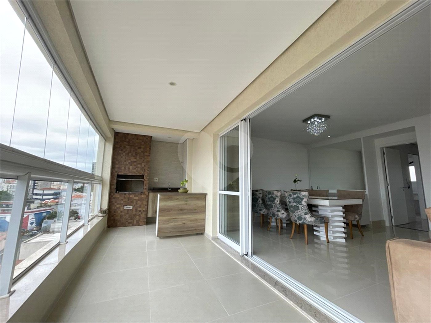 Apartamento à venda com 3 suítes em Santana, São Paulo, SP
