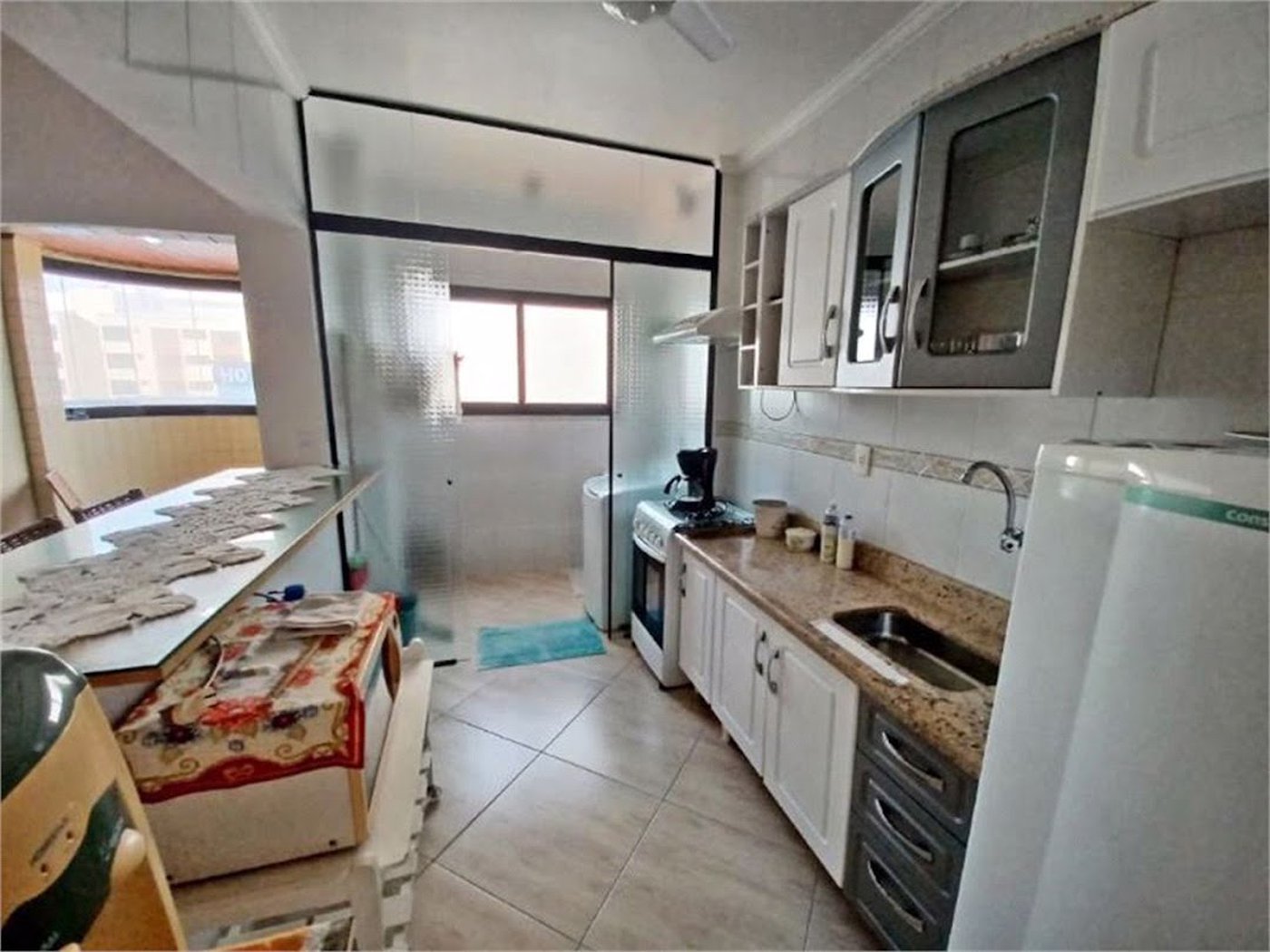 Apartamento Residencial à venda, Vila Guilhermina, Praia Grande - AP0254.