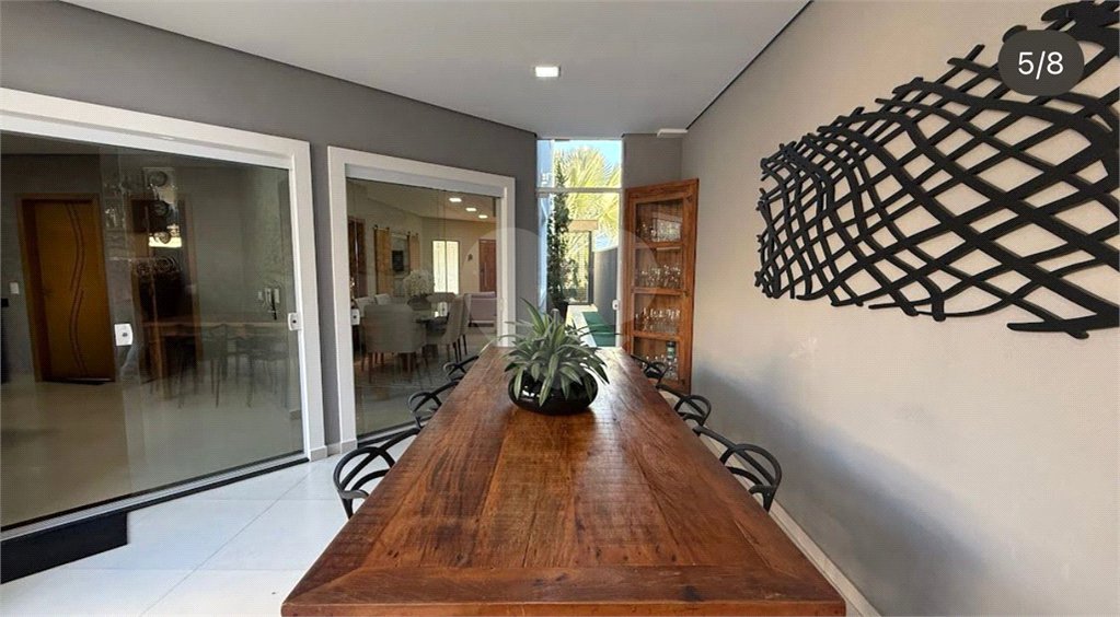 Casa à venda com 4 suítes no condomínio Altos da Serra Vi, São José dos Campos - SP