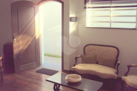 Sobrado à venda com 3 quartos, sendo 1 suíte, em Chácara Monte Alegre, São Paulo, SP