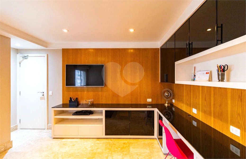 Apartamento para alugar com 4 suítes em Vila Andrade, São Paulo, SP