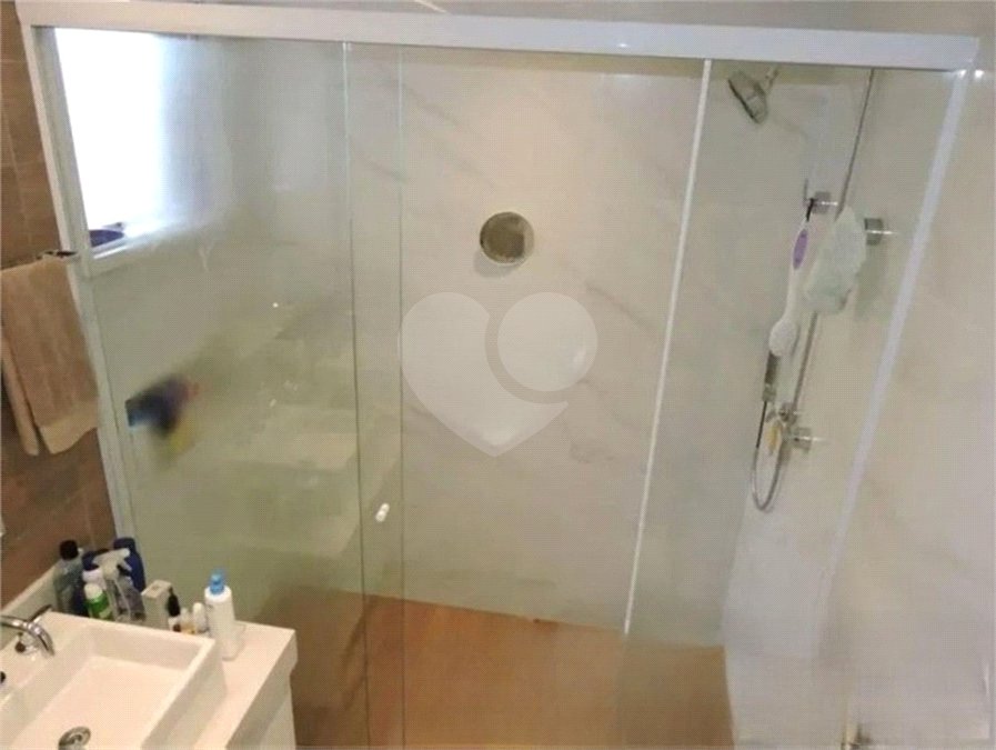 Cobertura para alugar com 4 quartos, sendo 3 suítes,  em Vila Morse, São Paulo, SP