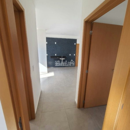 Apartamento à venda com 2 quartos, sendo 1 suíte,  em Jardim Colonial, Atibaia, SP