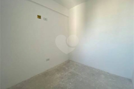 Apartamento à venda com 2 quartos, sendo 1 suíte, em Vila Galvão, Guarulhos, SP