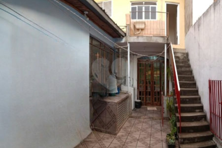 Casa à venda com 3 quartos, sendo 1 suíte, em Vila Carrão, São Paulo, SP