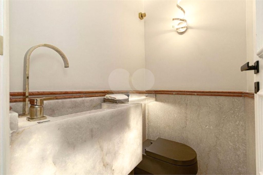 Apartamento à venda com 3 suítes em Jardim Parque Morumbi, São Paulo, SP