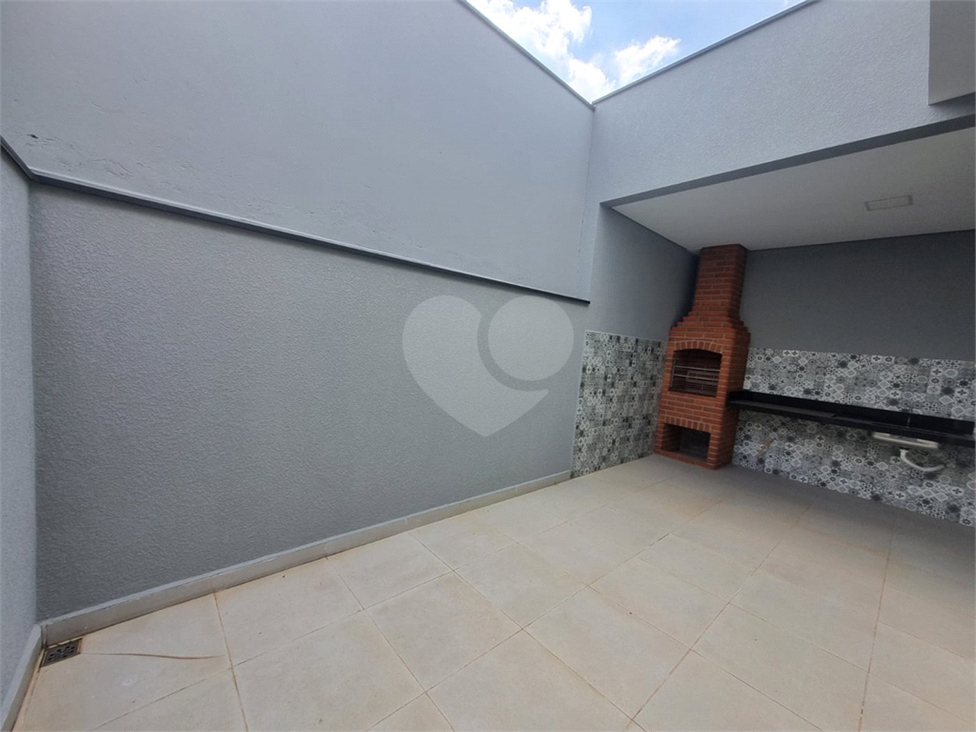 Casa à venda com 3 quartos, sendo 1 suíte, no condomínio Jardim Residencial Villagio Ipanema I, Sorocaba - SP