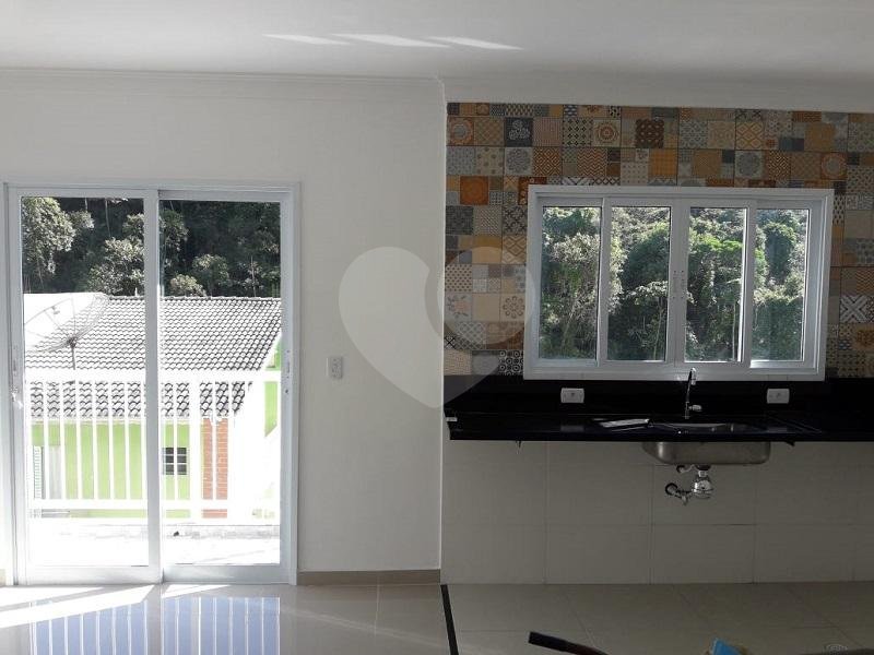 Sobrado à venda com 3 quartos, sendo 1 suíte, em Villa Verde, Franco da Rocha, SP