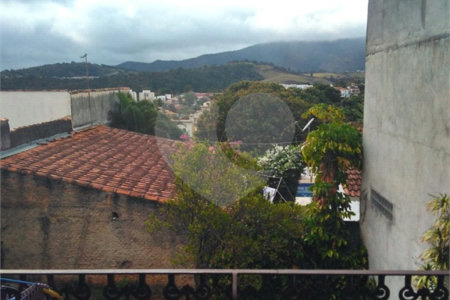 Casa à venda com 4 quartos, sendo 2 suítes, em Jardim Paulista, Atibaia, SP