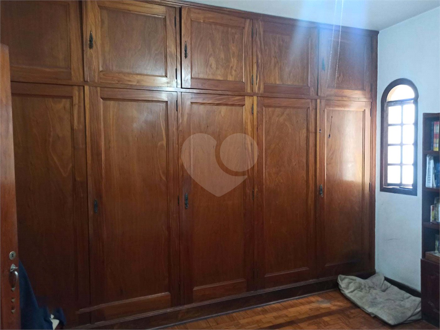 Casa à venda com 4 quartos, sendo 1 suíte, em Perdizes, São Paulo, SP
