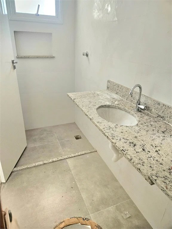 Casa à venda com 2 suítes em Jardim Pinheiros, São Paulo, SP