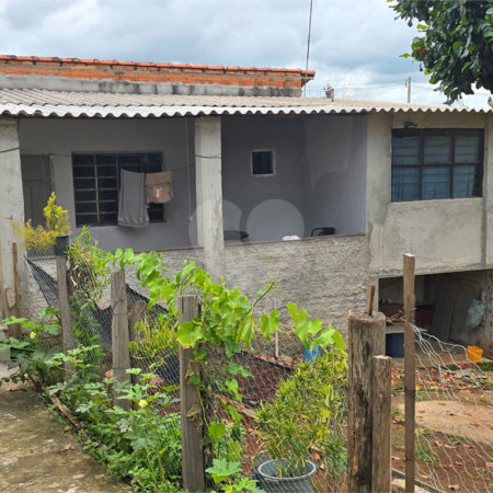 Casa à venda com 2 quartos, sendo 1 suíte, em Vila Belo Horizonte, Itapetininga, SP