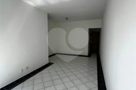 Apartamento à venda com 3 quartos, sendo 1 suíte, em Parque Residencial Aquarius, São José dos Campos, SP