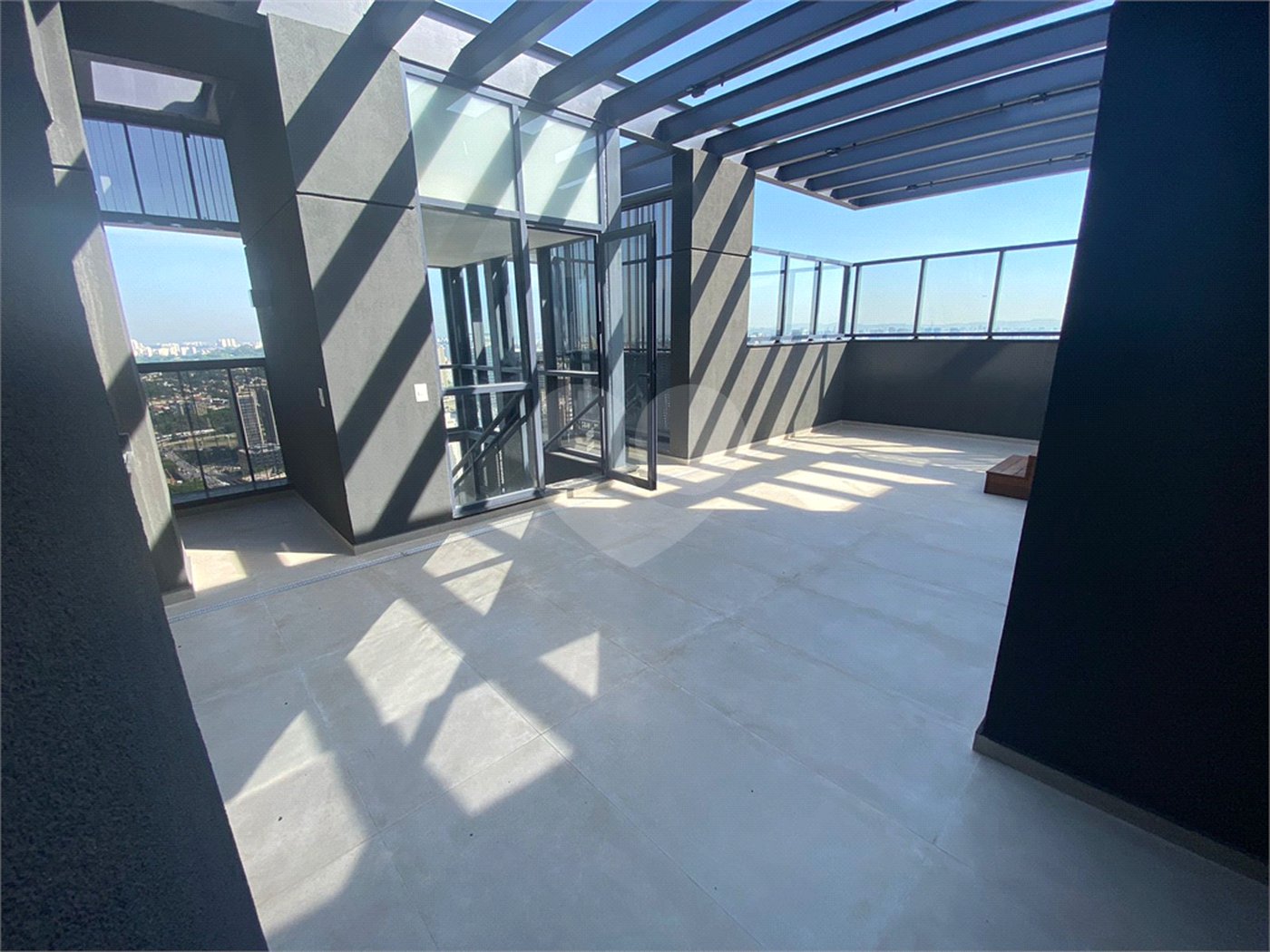 Apartamento à venda com 3 suítes em Jardim das Acácias, São Paulo, SP
