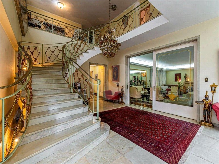 Casa à venda com 3 quartos, sendo 1 suíte, em Jardim Paulista, São Paulo, SP