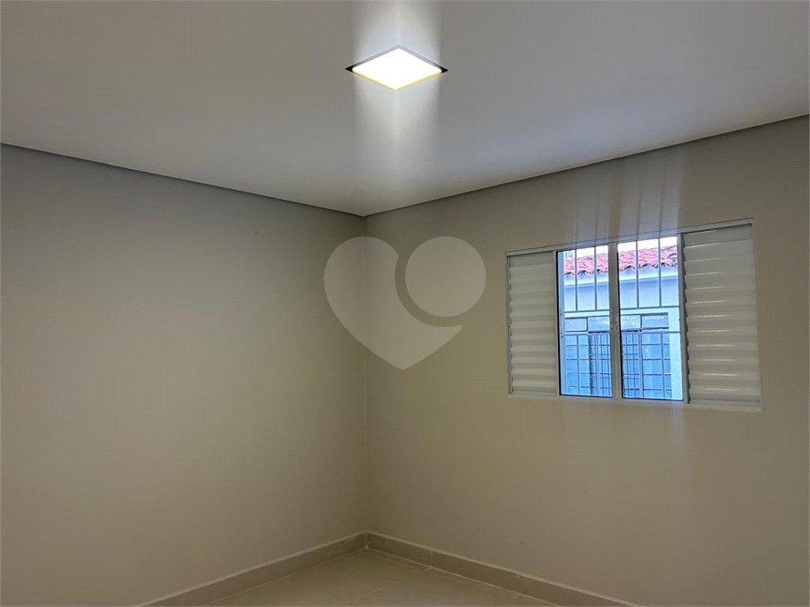 Casa à venda com 3 quartos em Vila Lucy, Sorocaba, SP