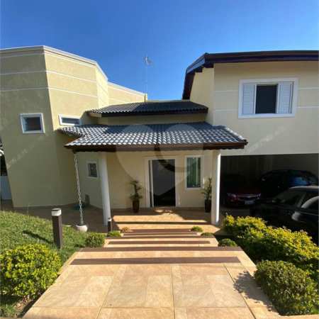 Casa à venda com 4 suítes no condomínio Aruã, Mogi das Cruzes - SP