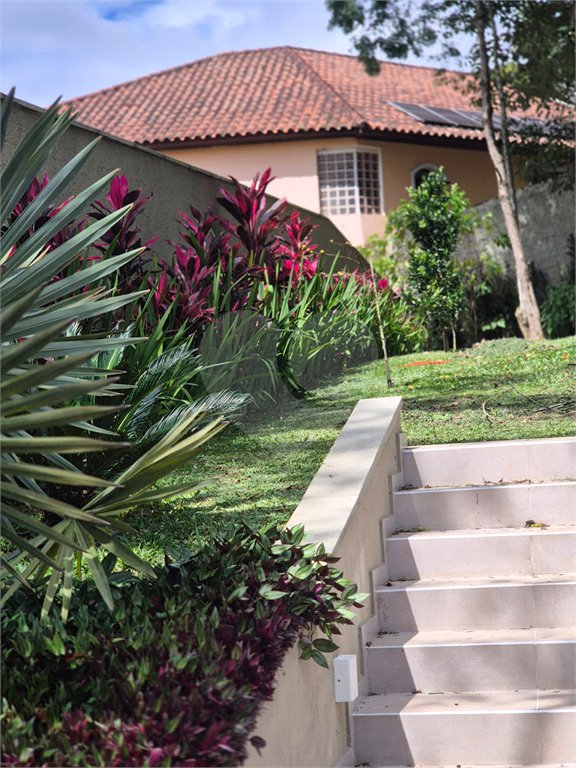 Casa à venda com 3 suítes no condomínio Alpes da Cantareira, Mairiporã - SP