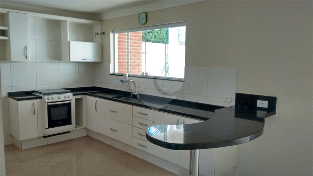 Casa à venda ou para alugar com 3 suítes no condomínio Residencial Villa dos Inglezes, Sorocaba - SP