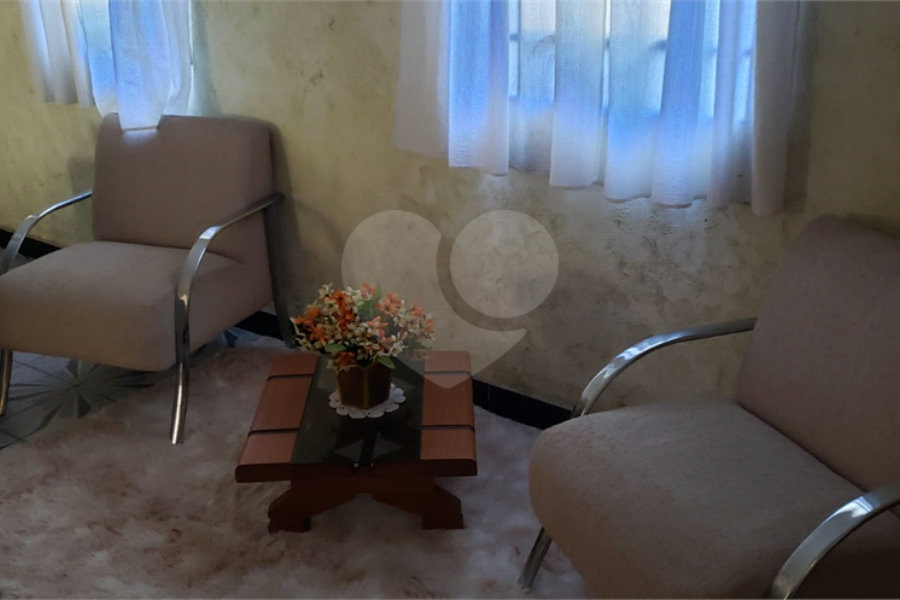 Sobrado à venda com 3 quartos, sendo 1 suíte, em Tremembé, São Paulo, SP